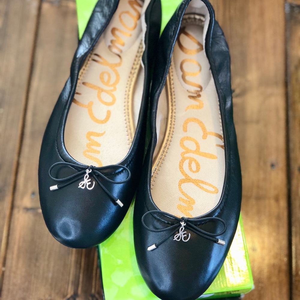 Sam Edelman Felicia black leather flats, new